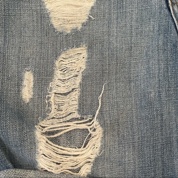 LF Era of Chaos distressed jean shorts - Picture 7 of 16